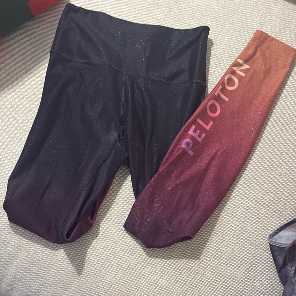 WITH Peloton Size Small Sunset Ombré Leggings
